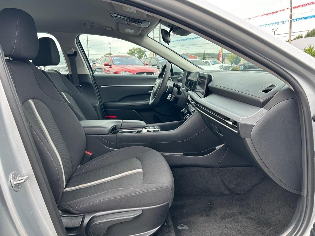 Hyundai Sonata SEL 2025