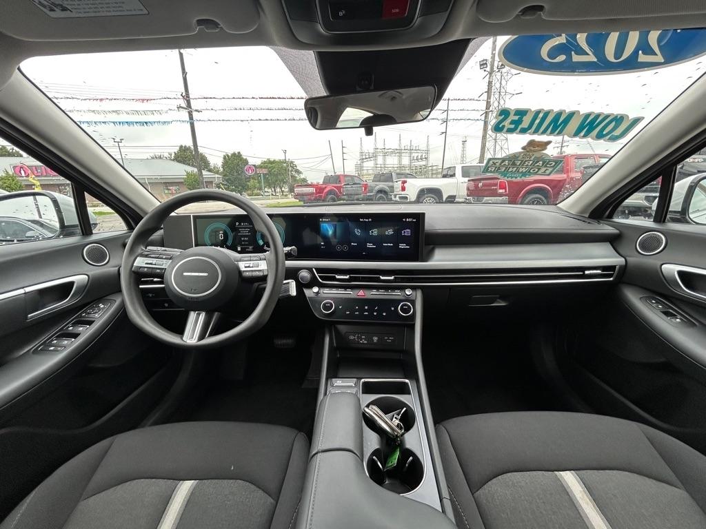 Hyundai Sonata SEL 2025