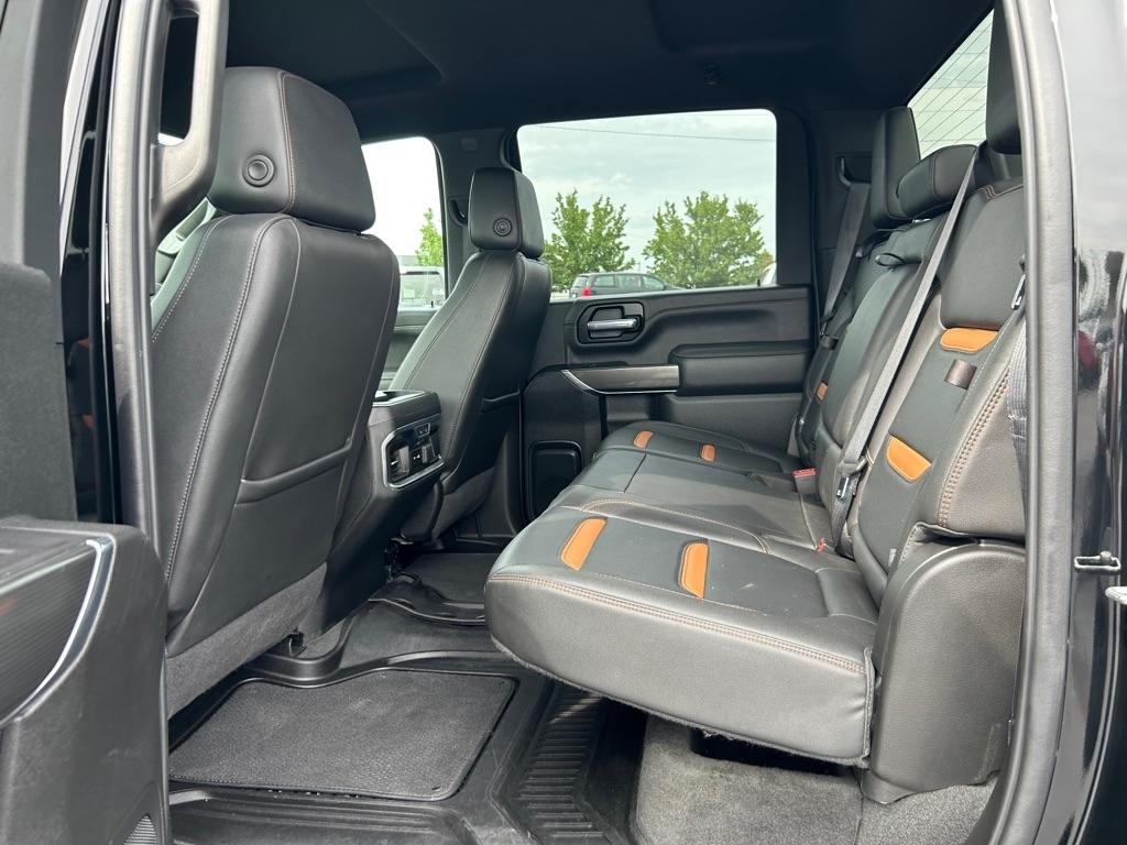 GMC Sierra 2500HD AT4 Crew Cab 4WD 2021