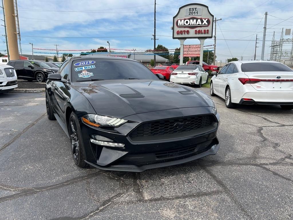 Ford Mustang EcoBoost Coupe 2019