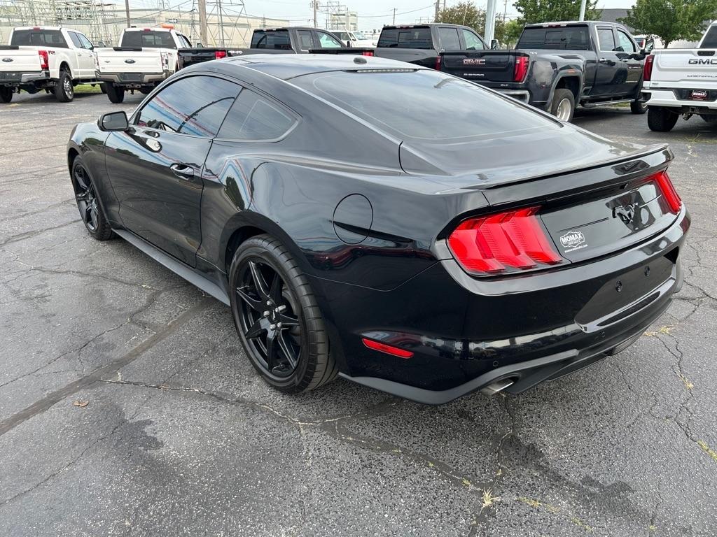 Ford Mustang EcoBoost Coupe 2019