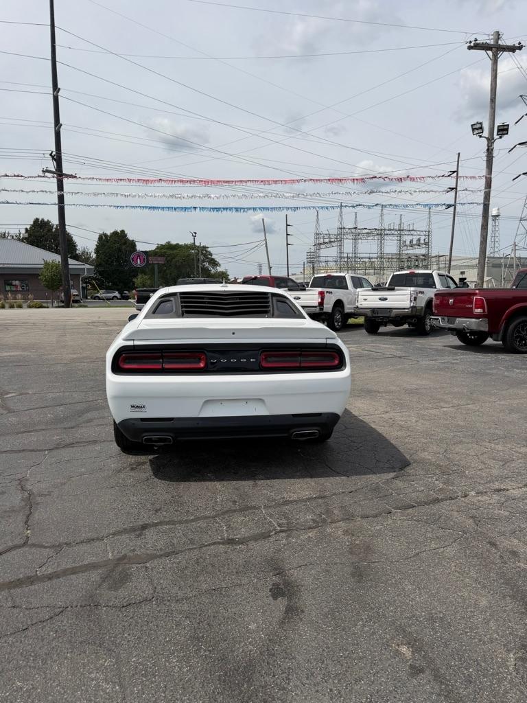Dodge Challenger SXT 2018