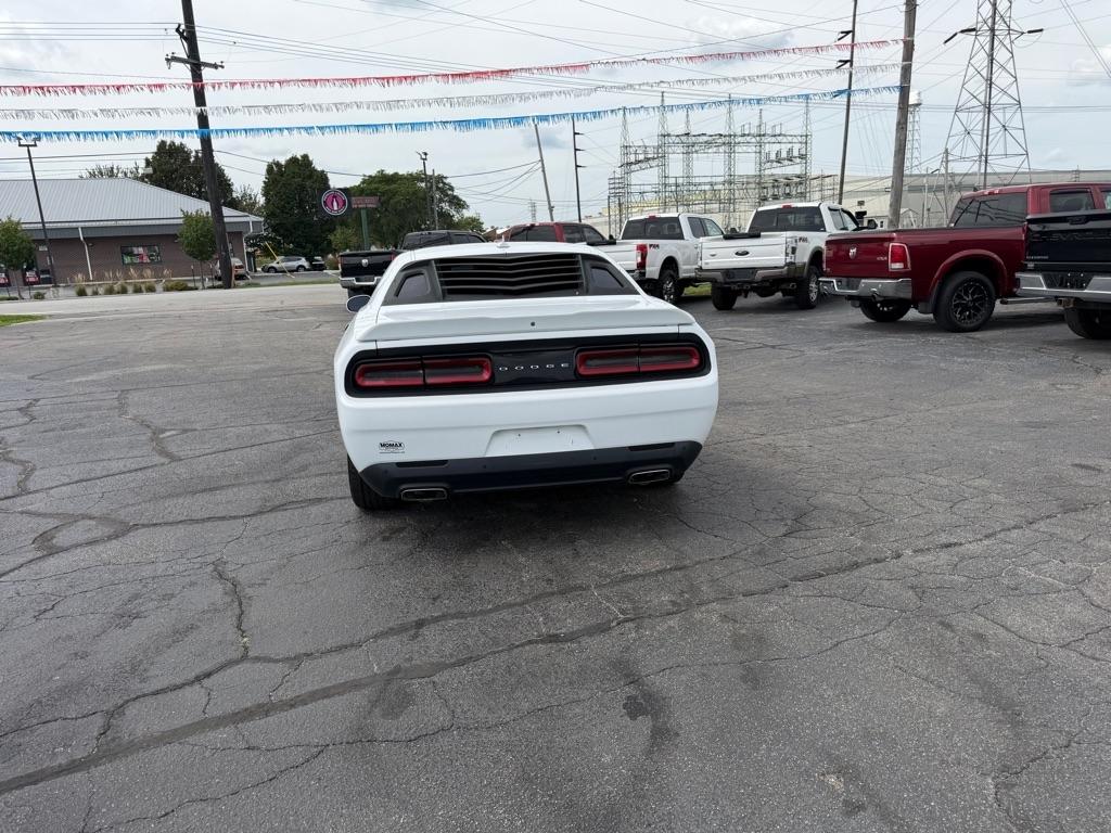 Dodge Challenger SXT 2018