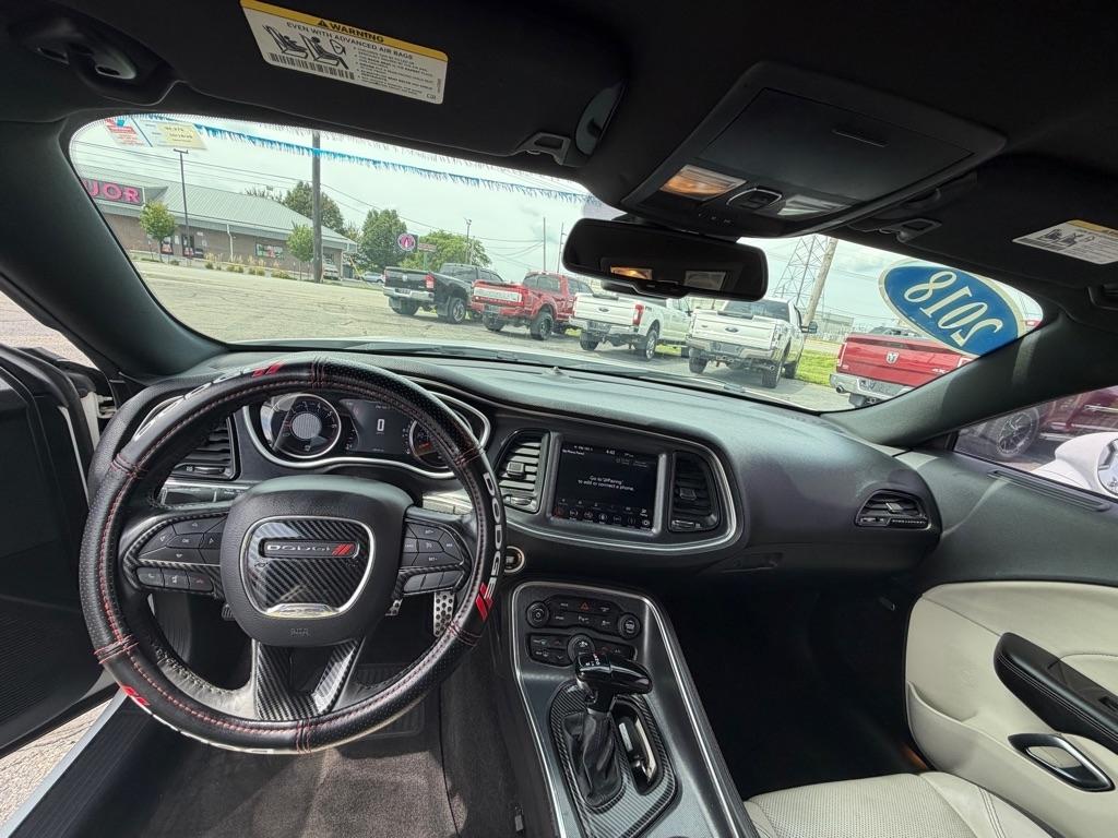 Dodge Challenger SXT 2018
