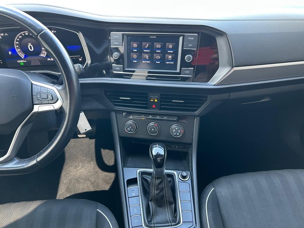 Volkswagen Jetta Sport 2022