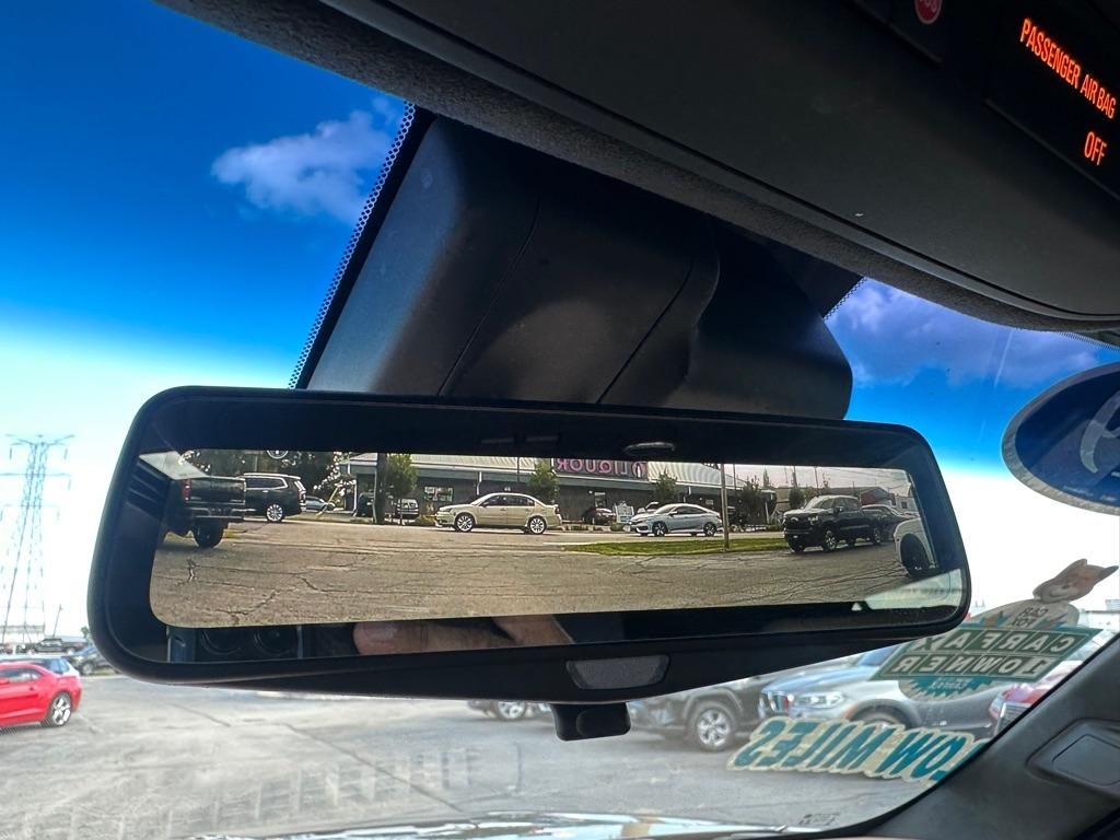 Cadillac Escalade Platinum 2WD 2019