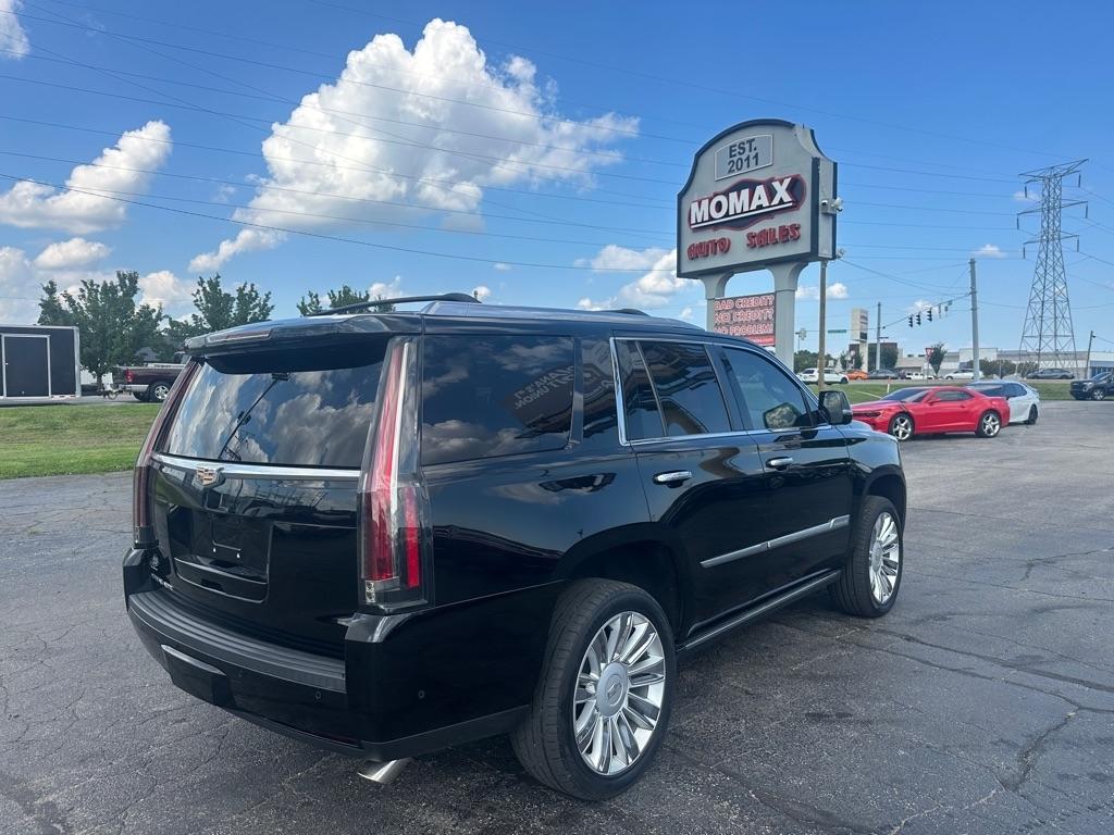 Cadillac Escalade Platinum 2WD 2019