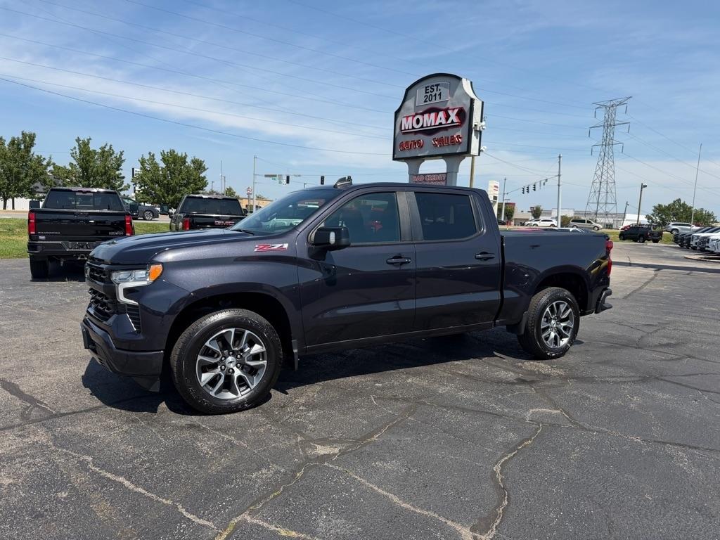Chevrolet Silverado 1500 RST Crew Cab 4WD 2022