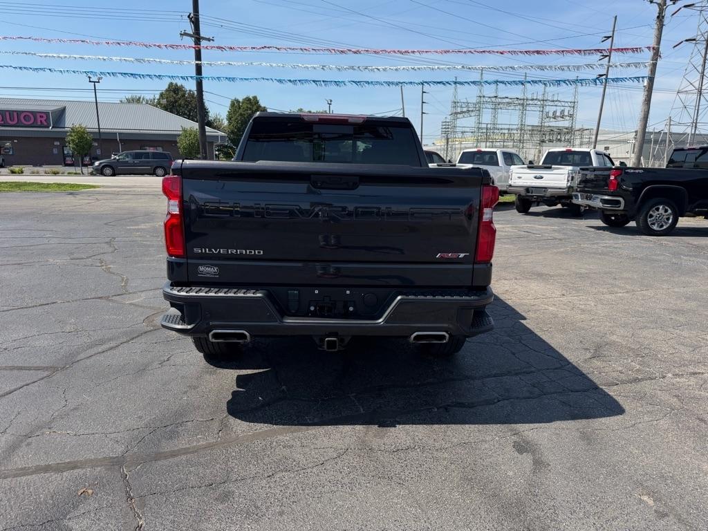 Chevrolet Silverado 1500 RST Crew Cab 4WD 2022