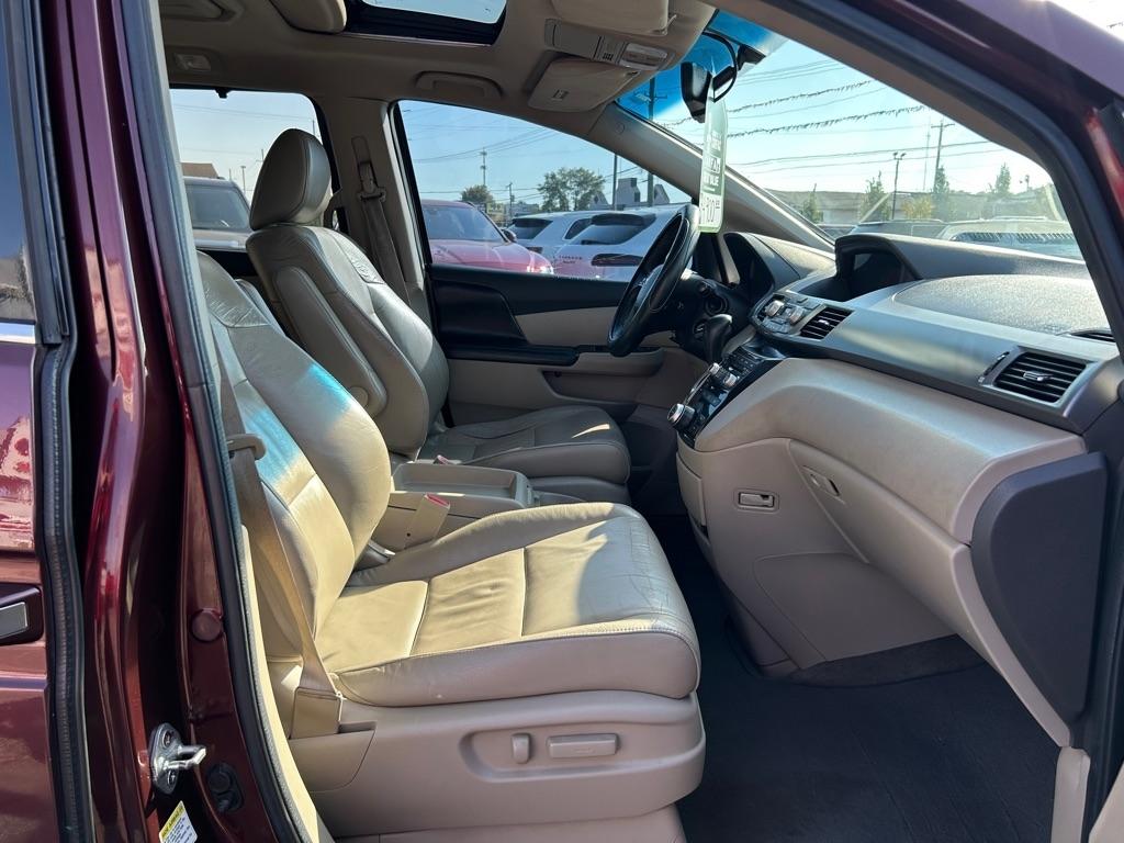 Honda Odyssey Touring 2012