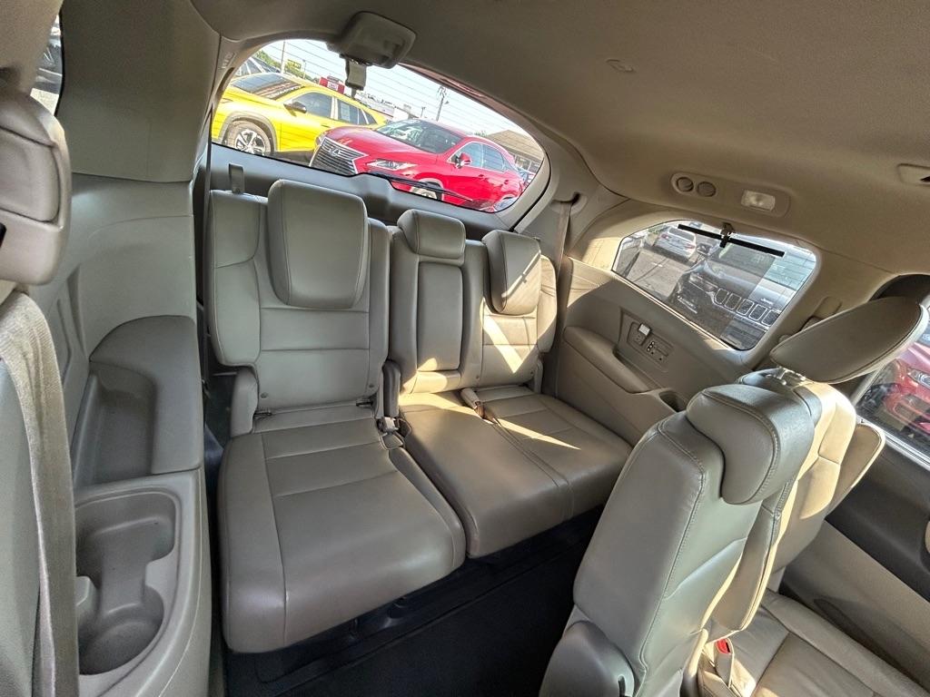 Honda Odyssey Touring 2012