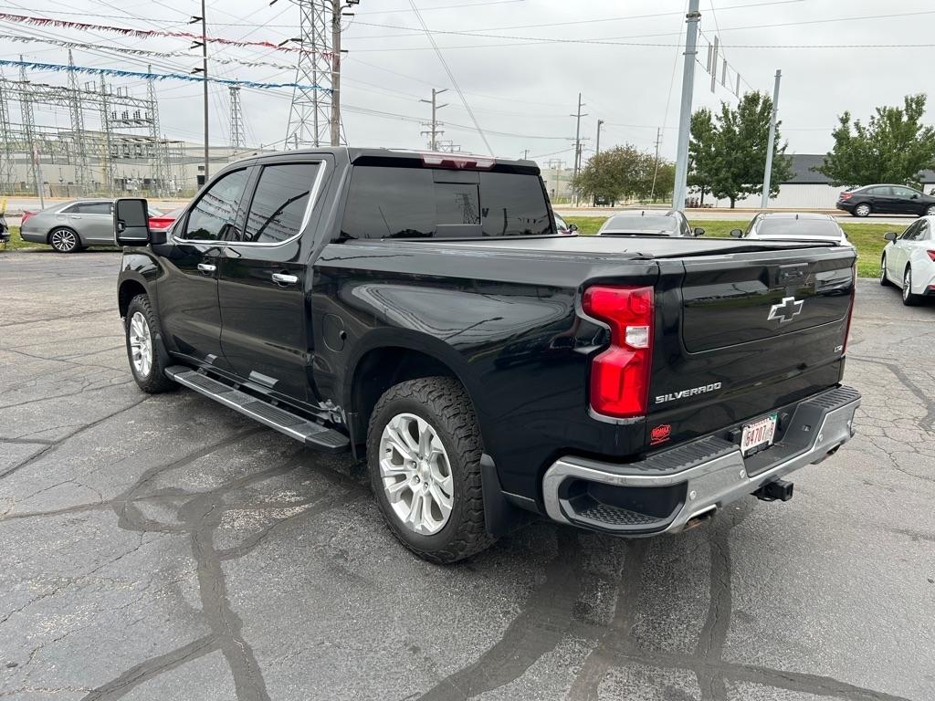 Chevrolet Silverado 1500 LTZ Crew Cab 4WD 2023