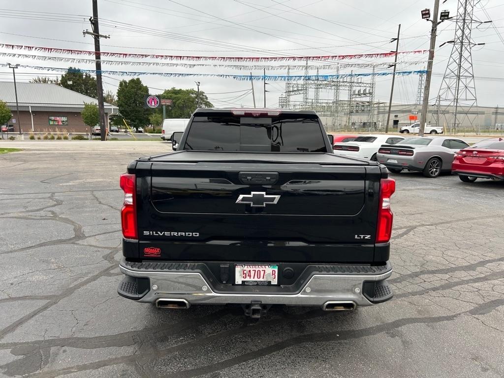 Chevrolet Silverado 1500 LTZ Crew Cab 4WD 2023
