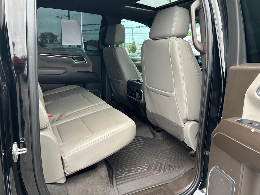 Chevrolet Silverado 1500 LTZ Crew Cab 4WD 2023