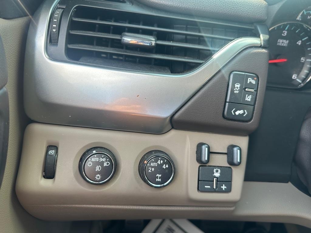 Chevrolet Tahoe LTZ 4WD 2015