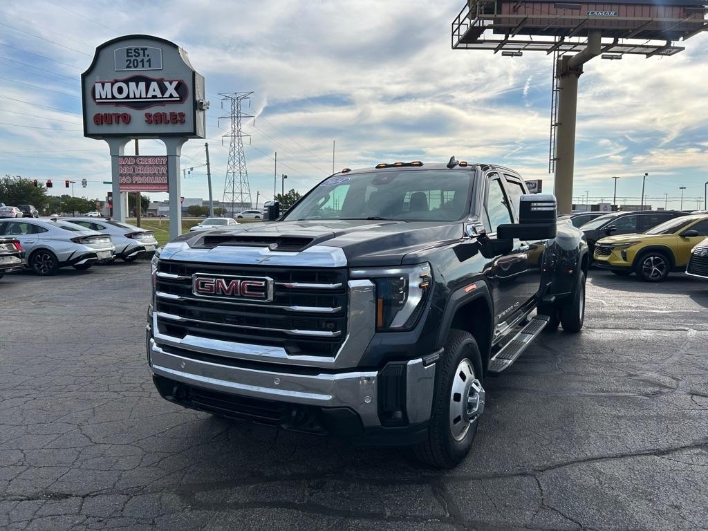 GMC Sierra 3500HD SLT Crew Cab 4WD 2024