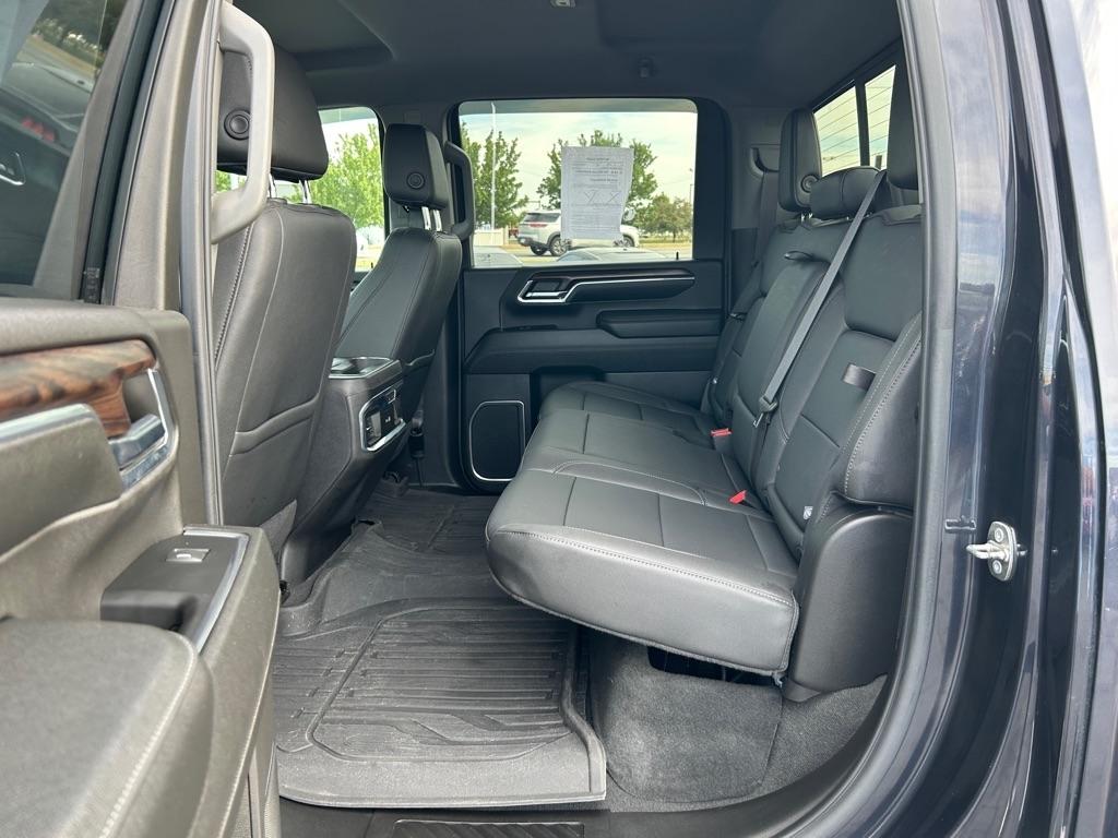 GMC Sierra 3500HD SLT Crew Cab 4WD 2024
