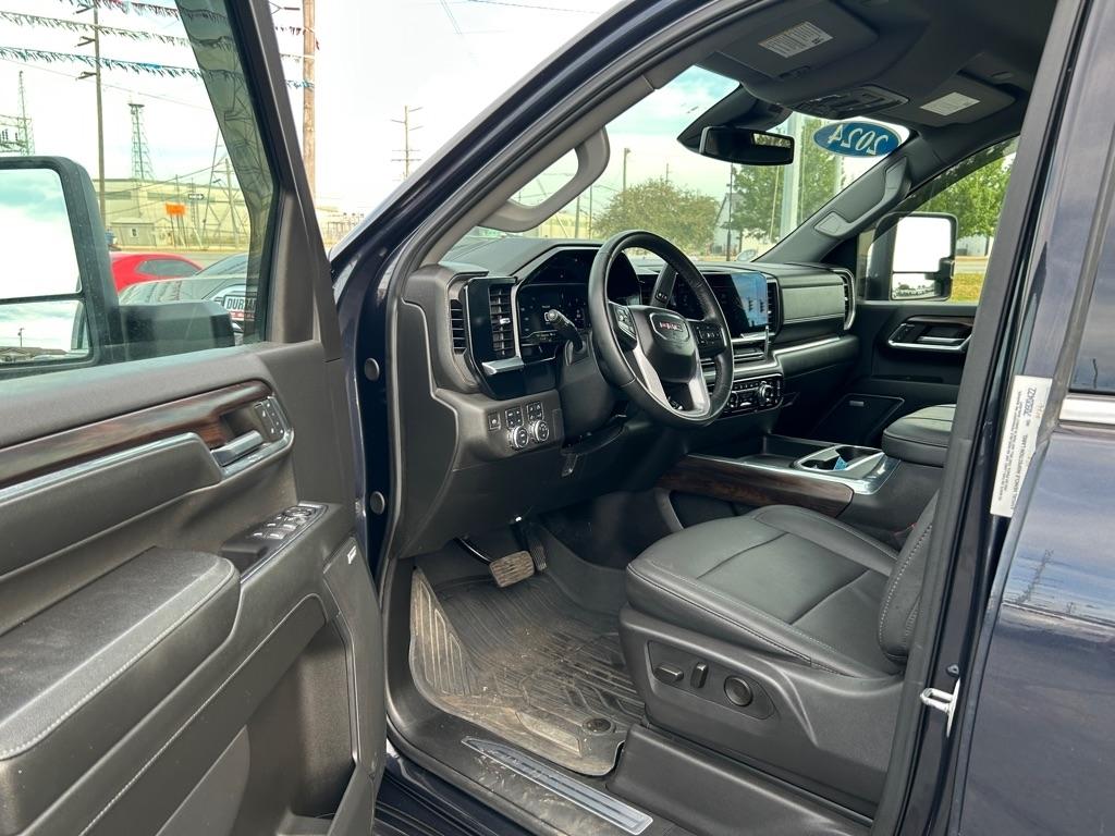 GMC Sierra 3500HD SLT Crew Cab 4WD 2024