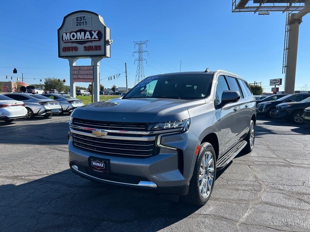 Chevrolet Suburban LT 4WD 2021
