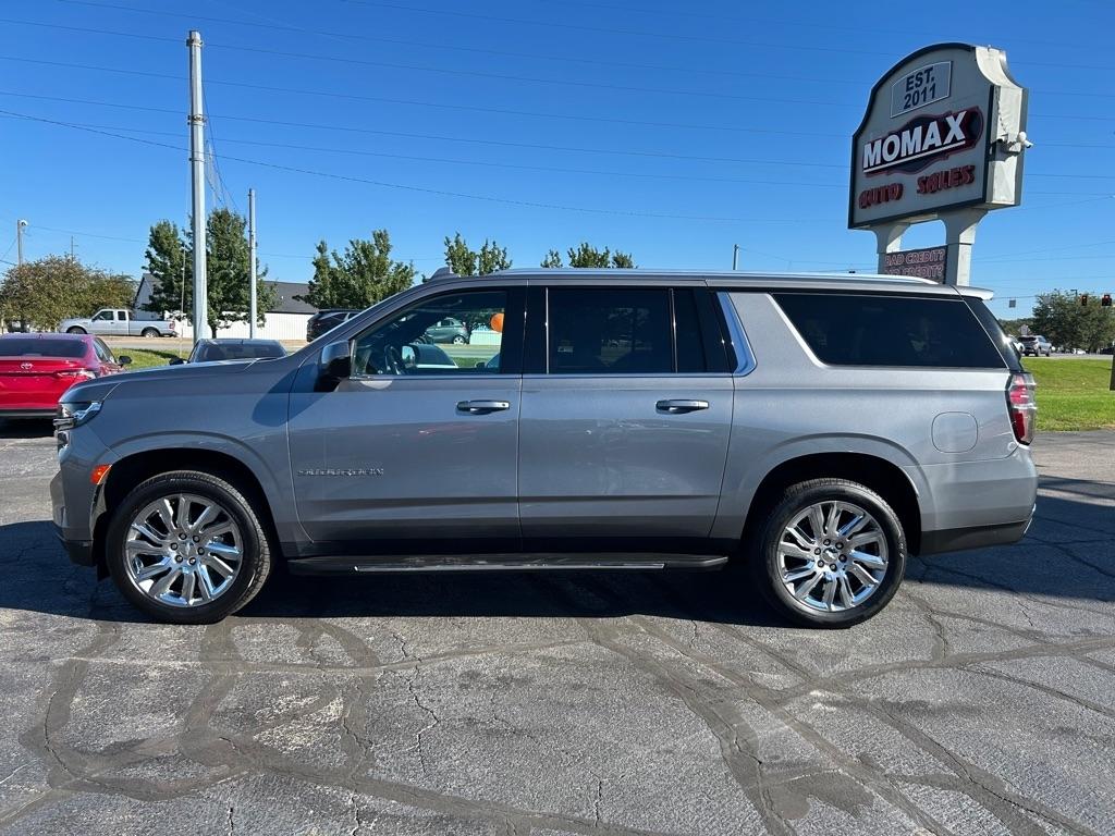Chevrolet Suburban LT 4WD 2021