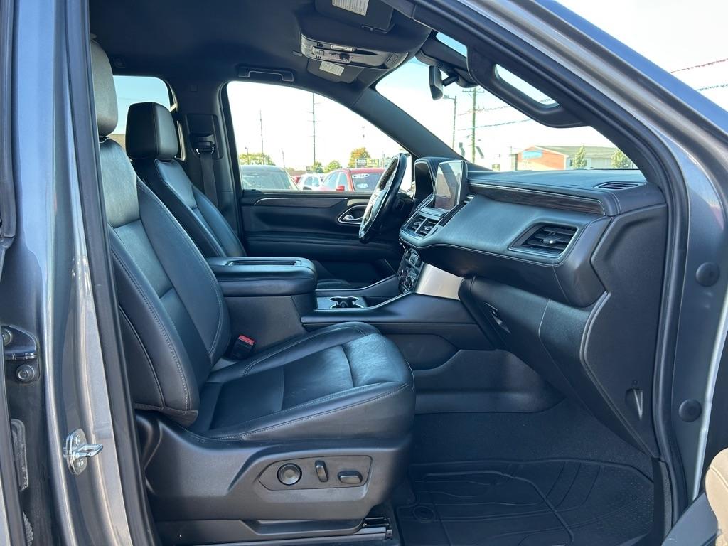 Chevrolet Suburban LT 4WD 2021