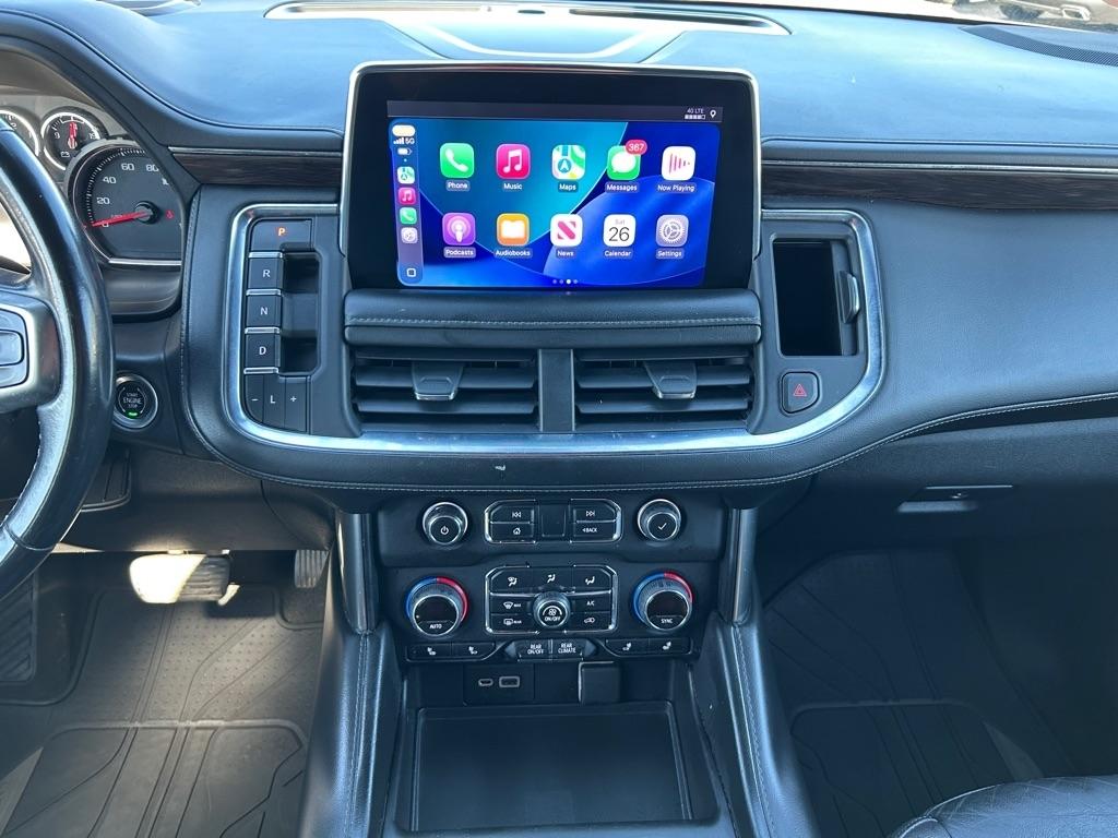 Chevrolet Suburban LT 4WD 2021