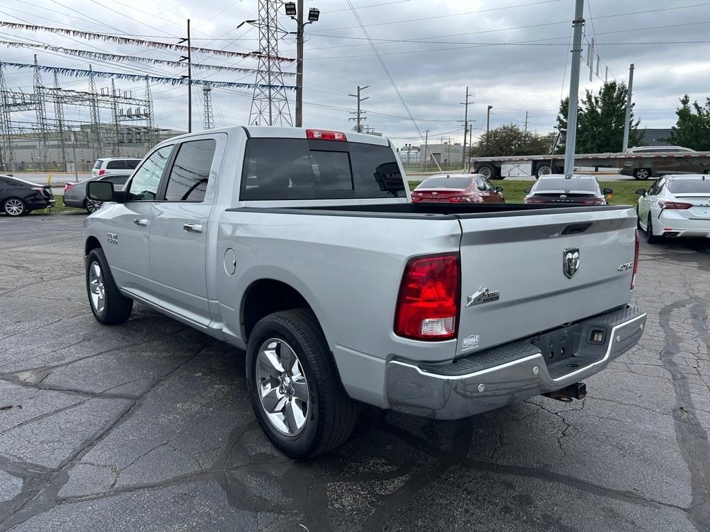 RAM 1500 SLT Crew Cab SWB 4WD 2018