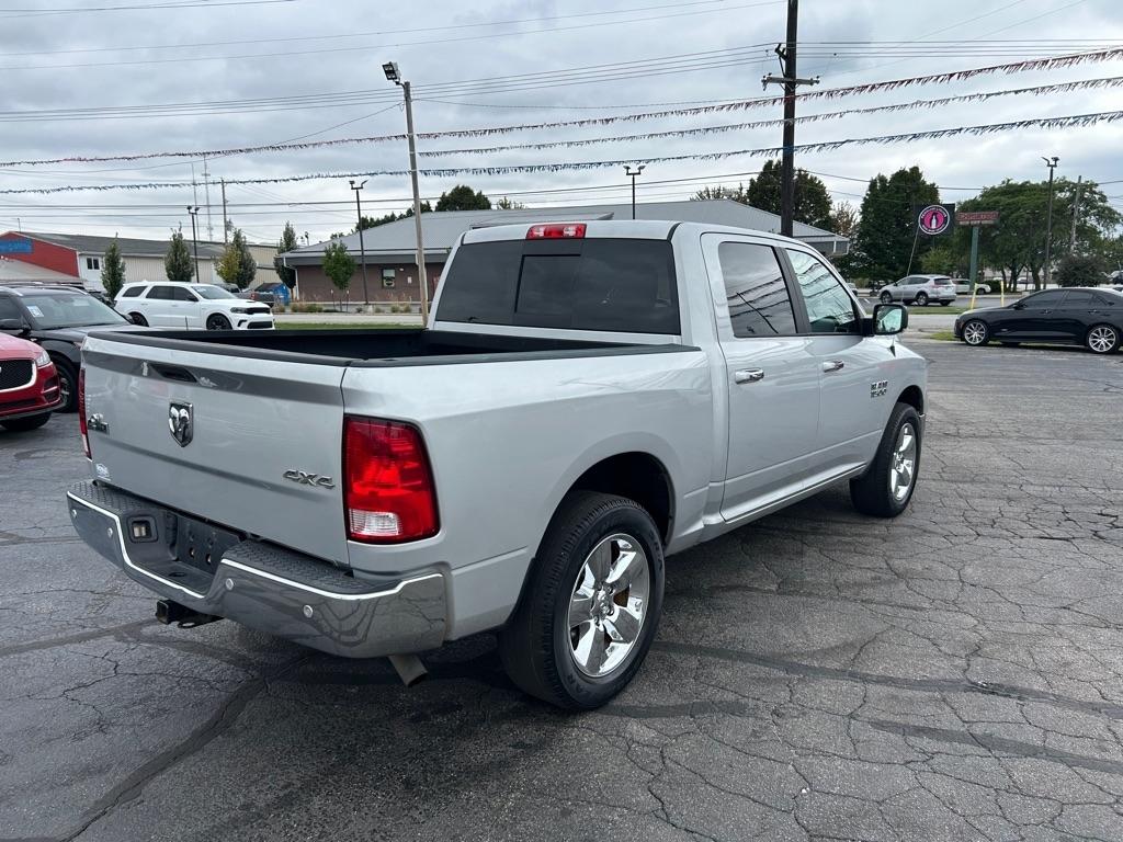 RAM 1500 SLT Crew Cab SWB 4WD 2018