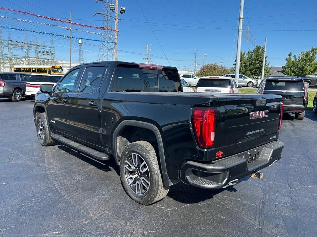 GMC Sierra 1500 AT4 Crew Cab Long Box 4WD 2019