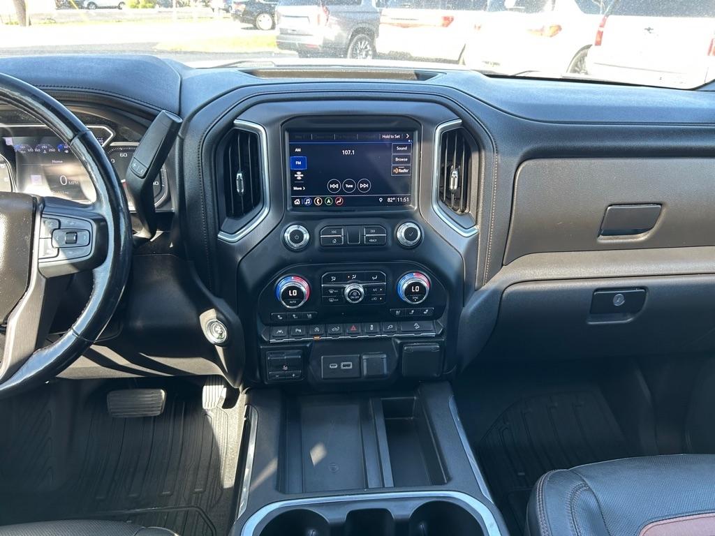 GMC Sierra 1500 AT4 Crew Cab Long Box 4WD 2019