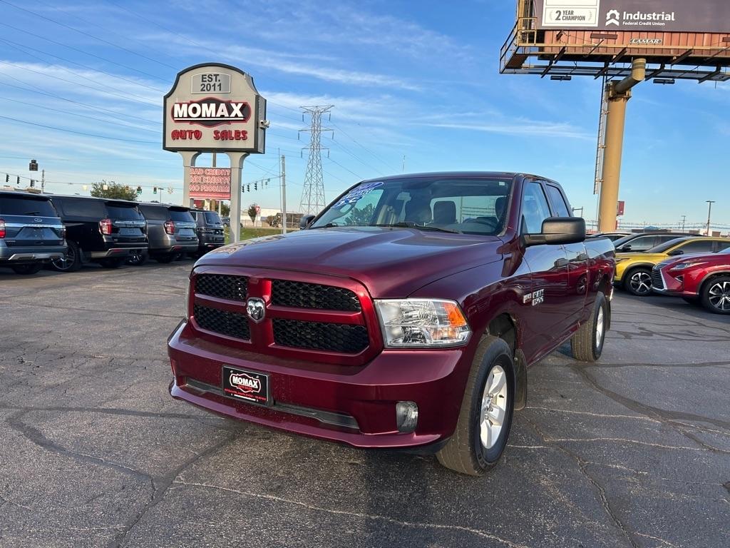 RAM 1500 Tradesman Quad Cab 4WD 2017