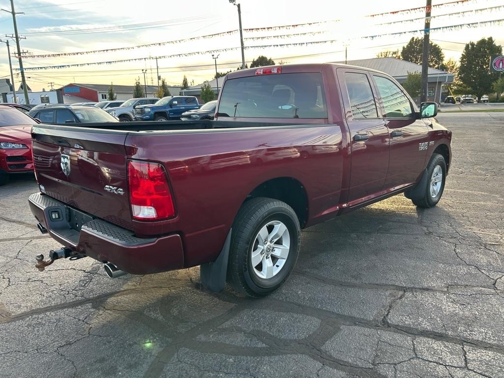 RAM 1500 Tradesman Quad Cab 4WD 2017