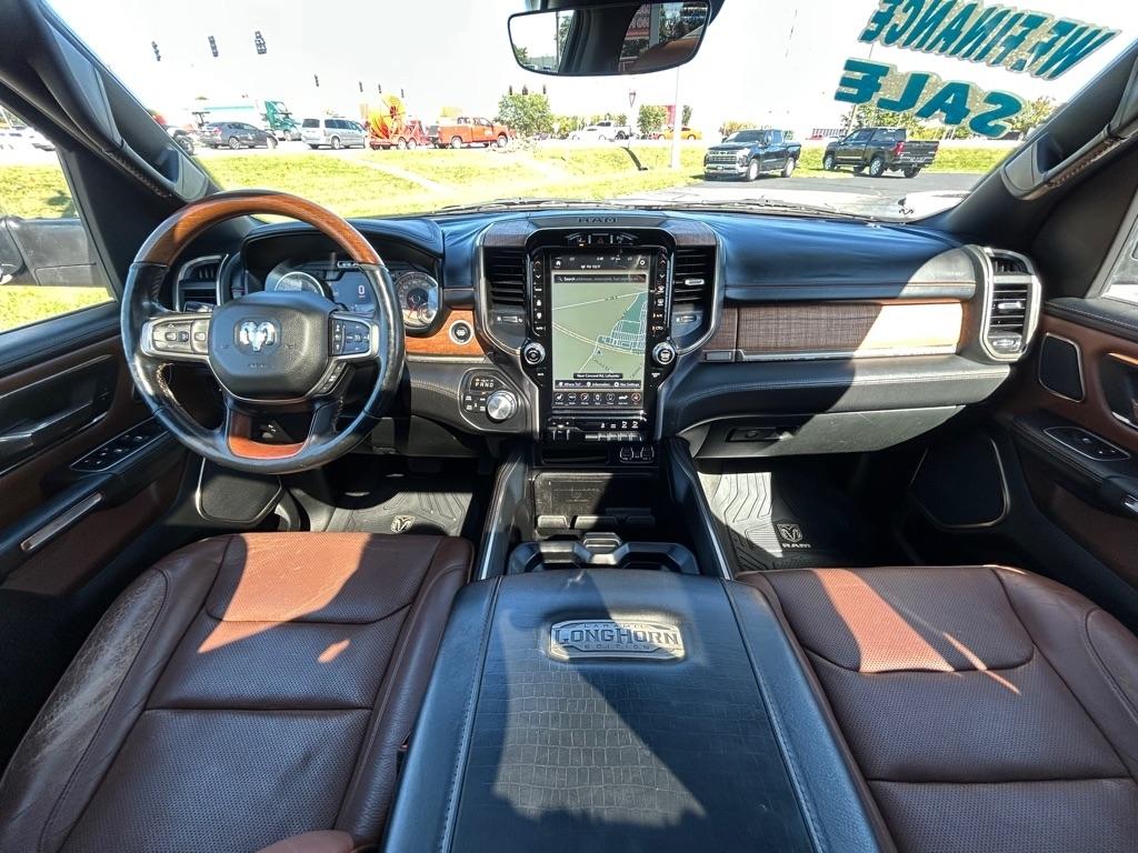 RAM 1500 Longhorn Crew Cab SWB 4WD 2020