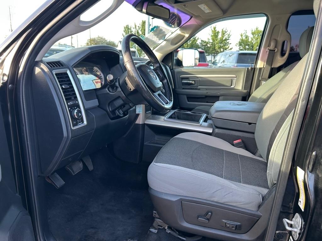 RAM 2500 SLT Crew Cab SWB 4WD 2014