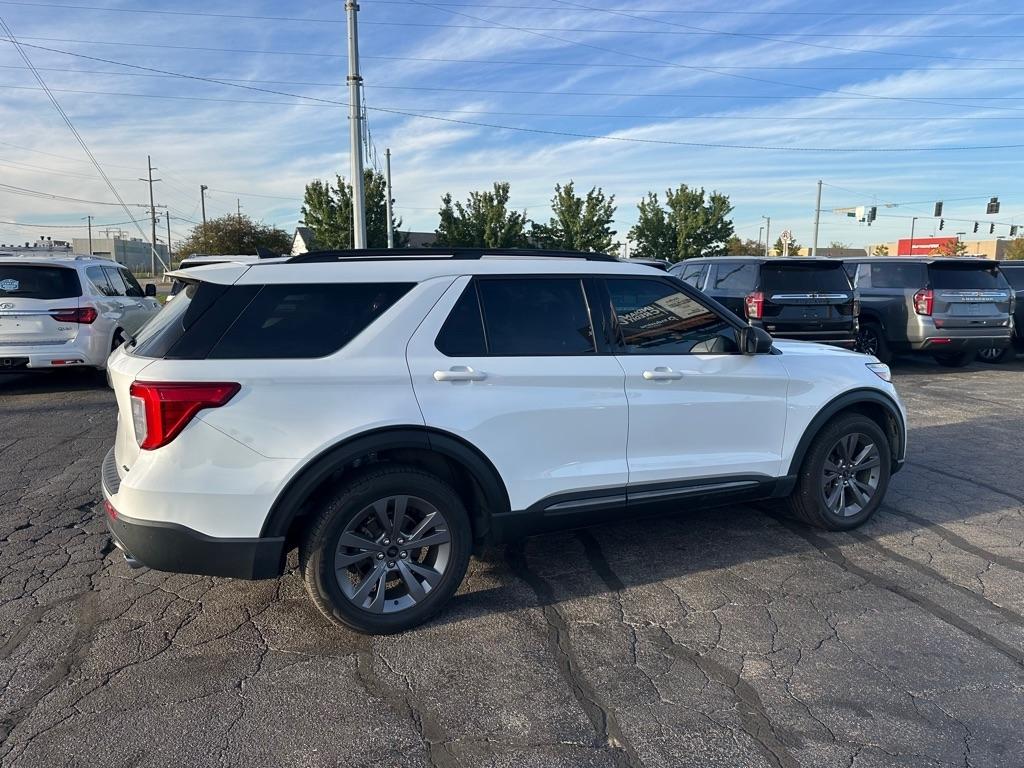 Ford Explorer XLT AWD 2021