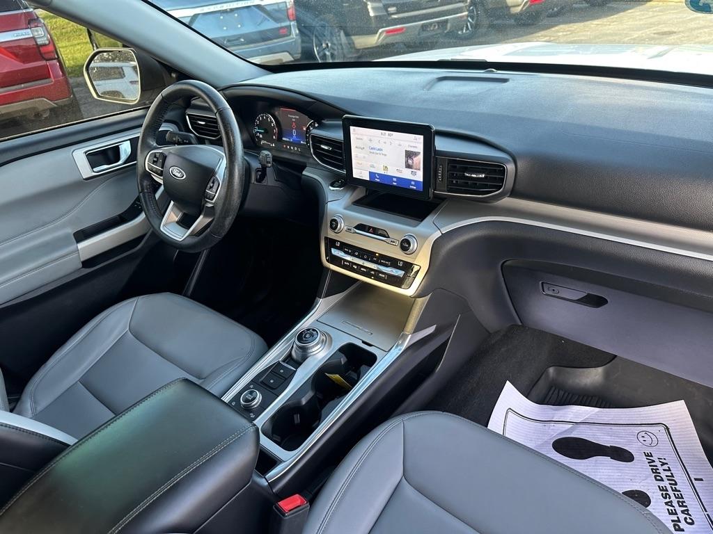 Ford Explorer XLT AWD 2021