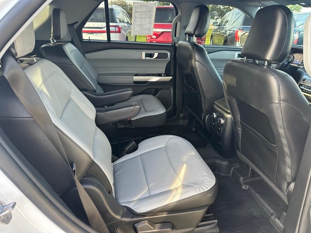 Ford Explorer XLT AWD 2021