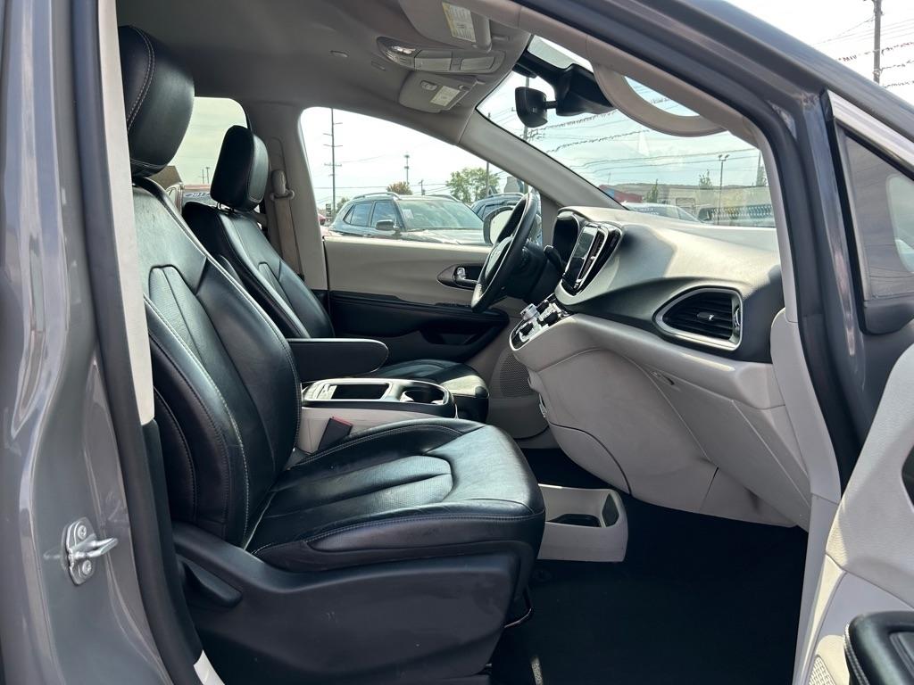 Chrysler Pacifica Touring-L 2022