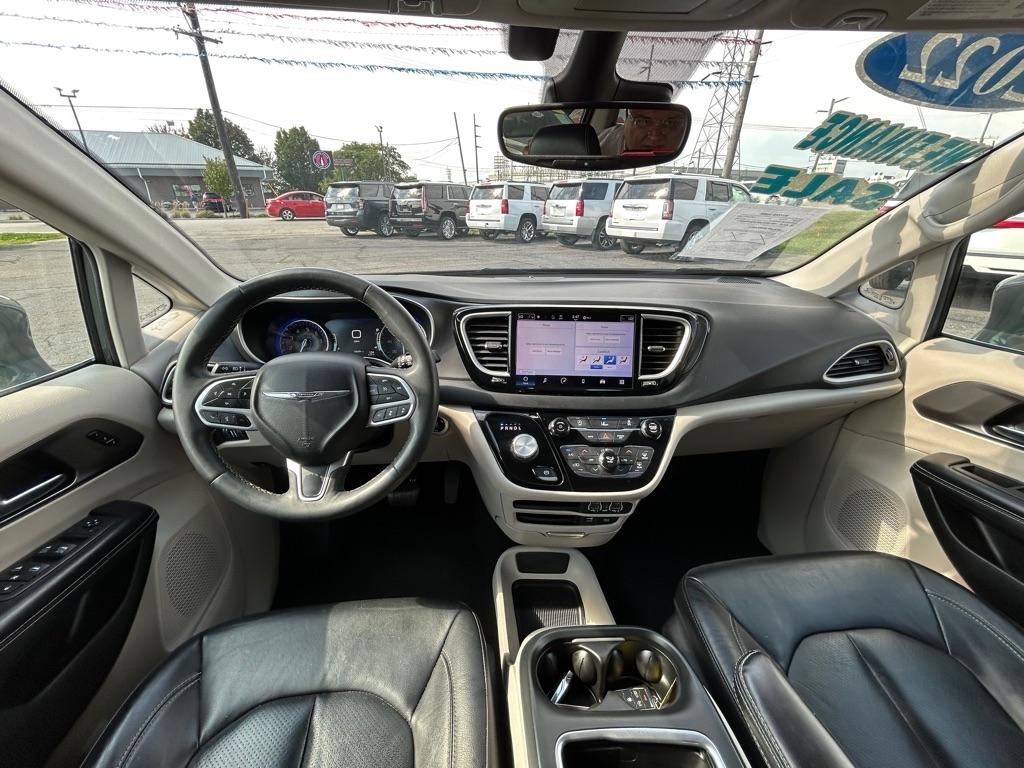 Chrysler Pacifica Touring-L 2022