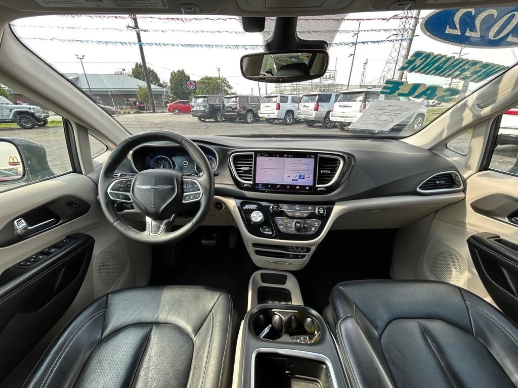 Chrysler Pacifica Touring-L 2022