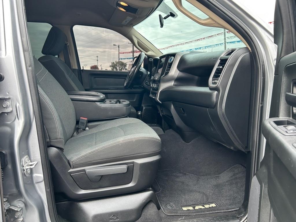 RAM 2500 Tradesman Crew Cab SWB 4WD 2020