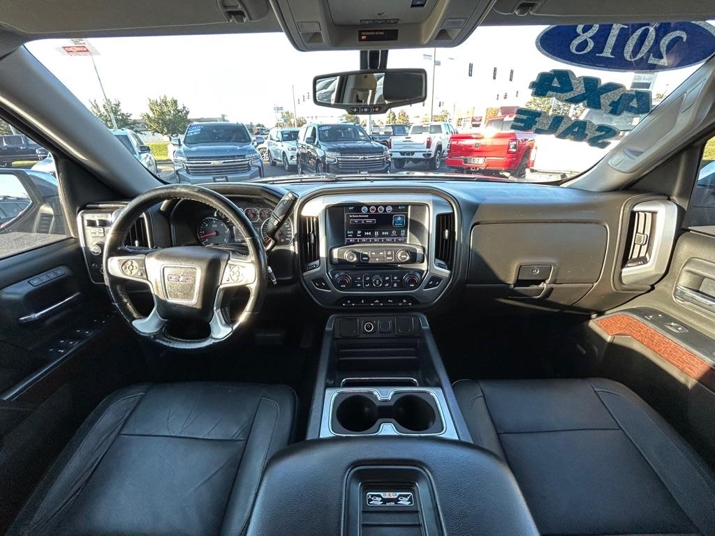 GMC Sierra 1500 SLT Crew Cab Short Box 4WD 2018