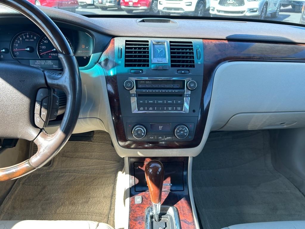 Cadillac DTS Luxury I 2009