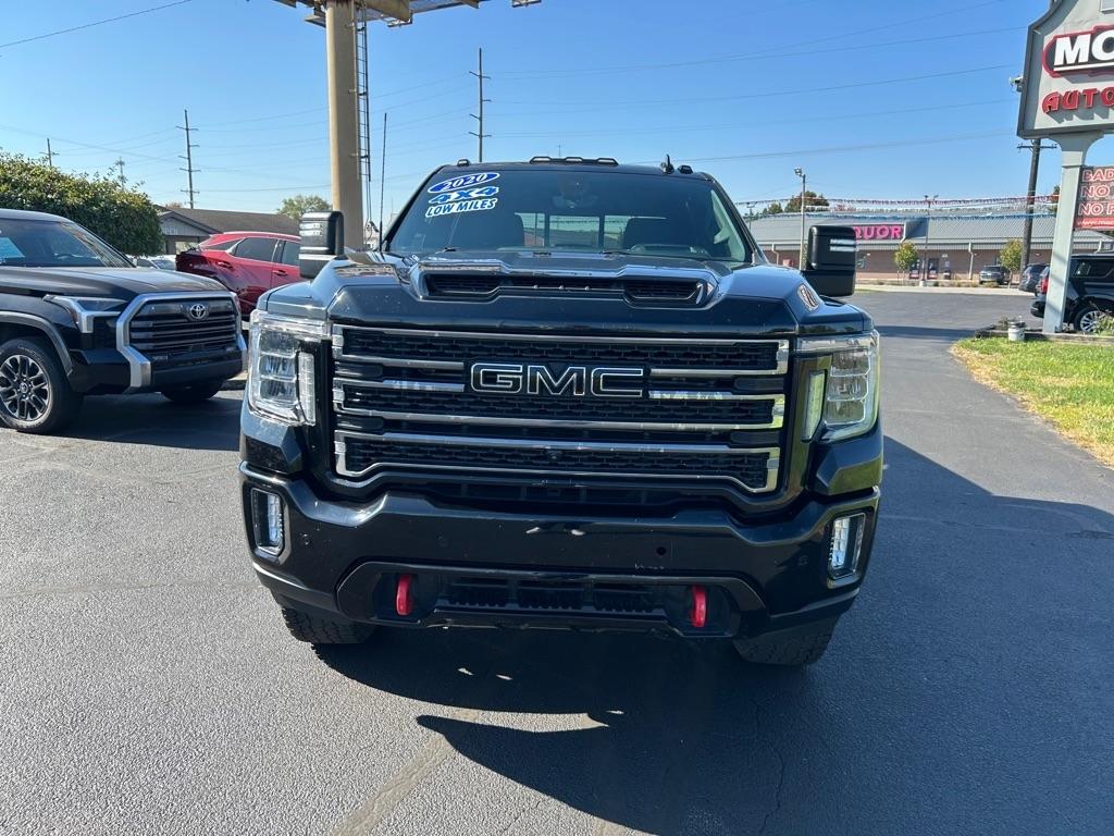 GMC Sierra 2500HD AT4 Crew Cab 4WD 2020