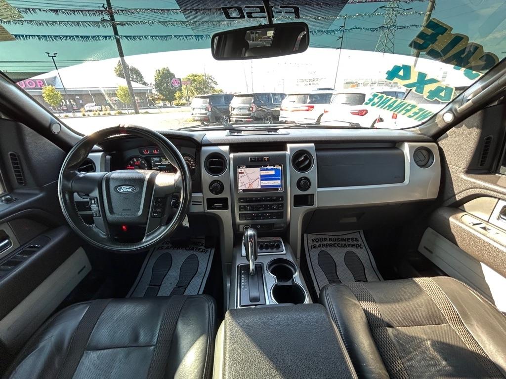 Ford F-150 SVT Raptor SuperCrew 5.5-ft. Bed 4WD 2011