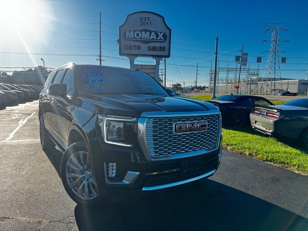 GMC Yukon Denali 4WD 2021