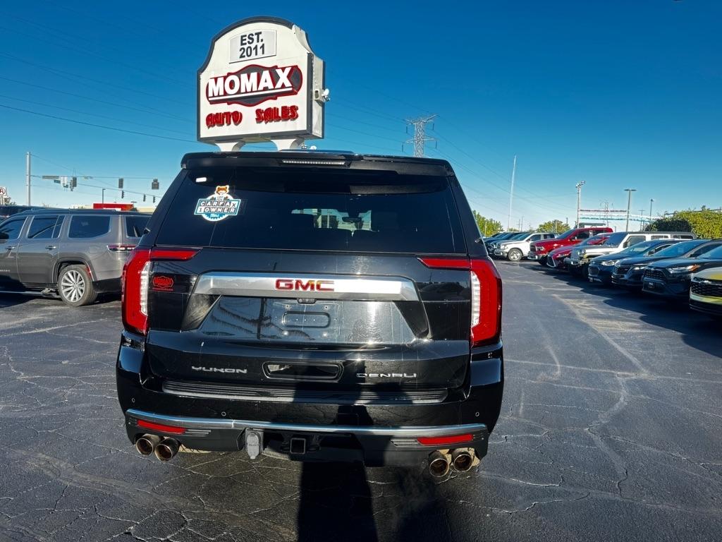 GMC Yukon Denali 4WD 2021