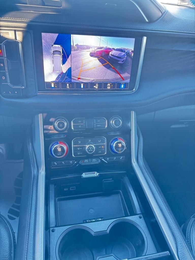 GMC Yukon Denali 4WD 2021