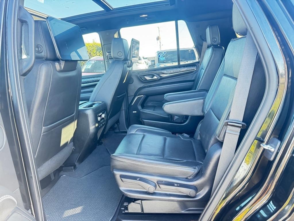 GMC Yukon Denali 4WD 2021