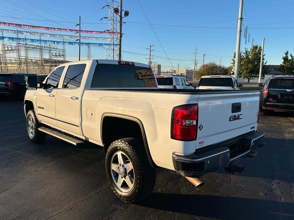 GMC Sierra 2500HD SLT Crew Cab 4WD 2017